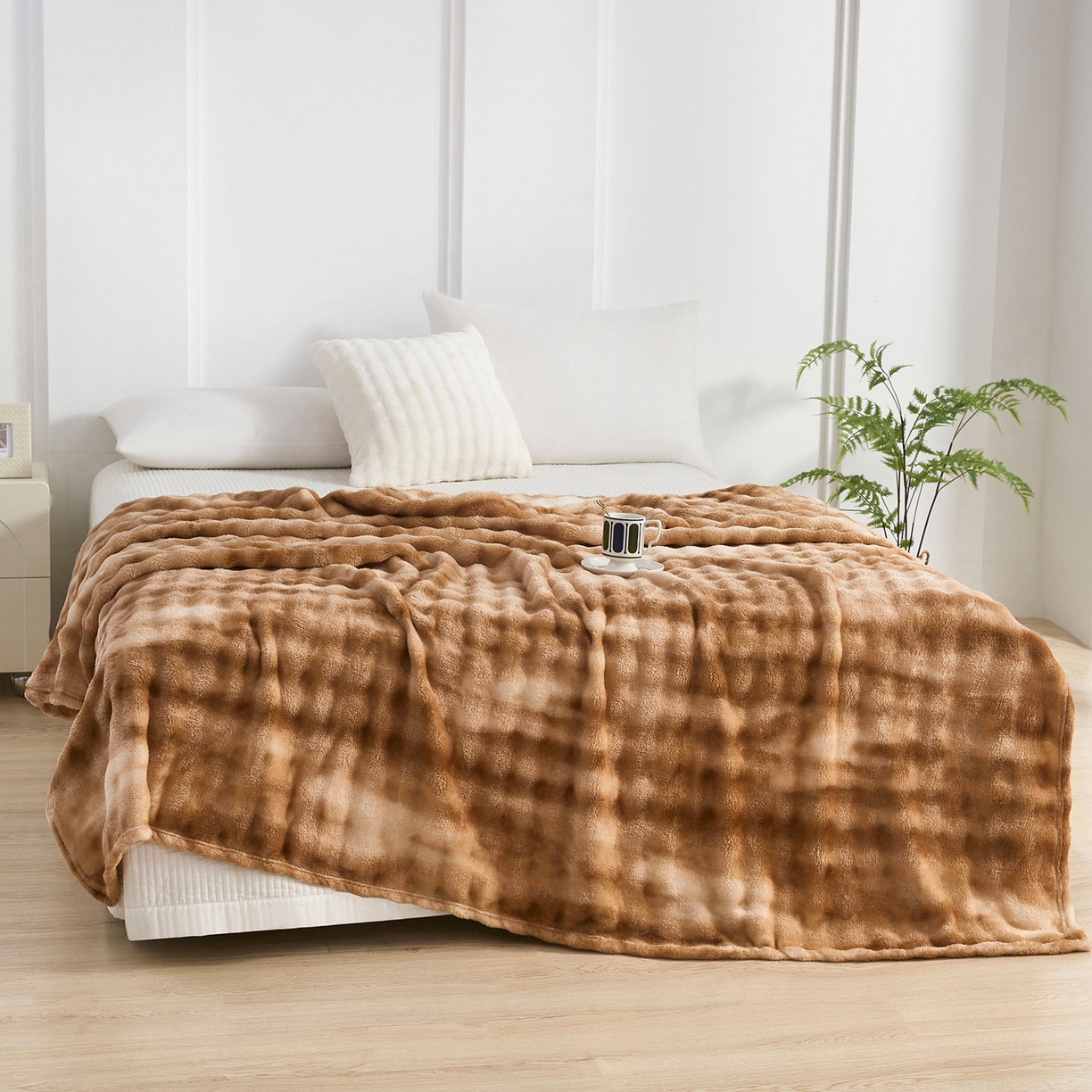 91家纺网 家纺一手货源 找家纺 悦织湾家纺 2025新款炫彩仿兔毛绒泡泡绒牛奶绒法兰绒毛毯休闲毯沙发盖毯跨境外贸出口专供 炫彩深咖