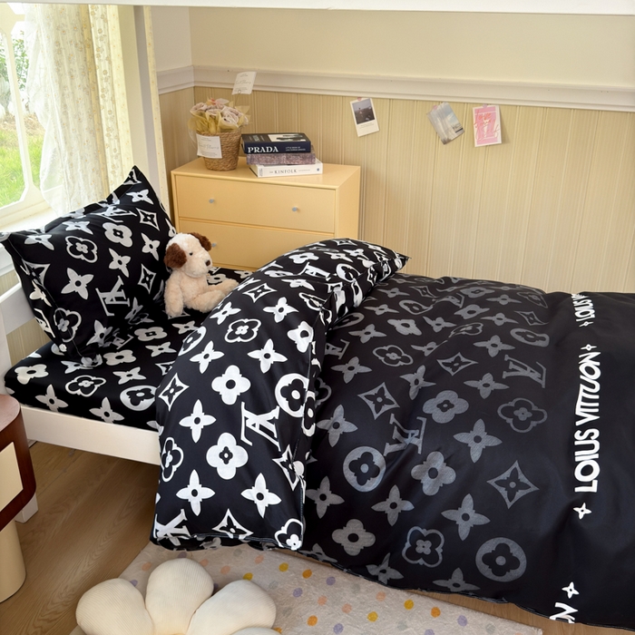 91家纺网 家纺一手货源 找家纺 乐居坊 2025新款开学季亲肤棉透气印花芦荟棉四件套（宿舍床） 超级明星