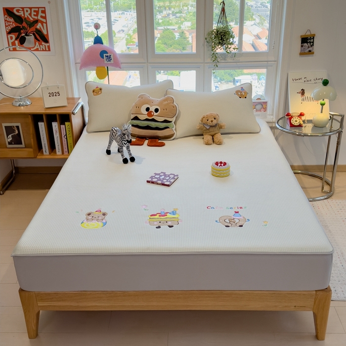 91家纺网 家纺一手货源 找家纺 莱家富 2025新款A类华夫格夹棉床笠单品床笠单件床笠套件 烘焙童话-云絮白