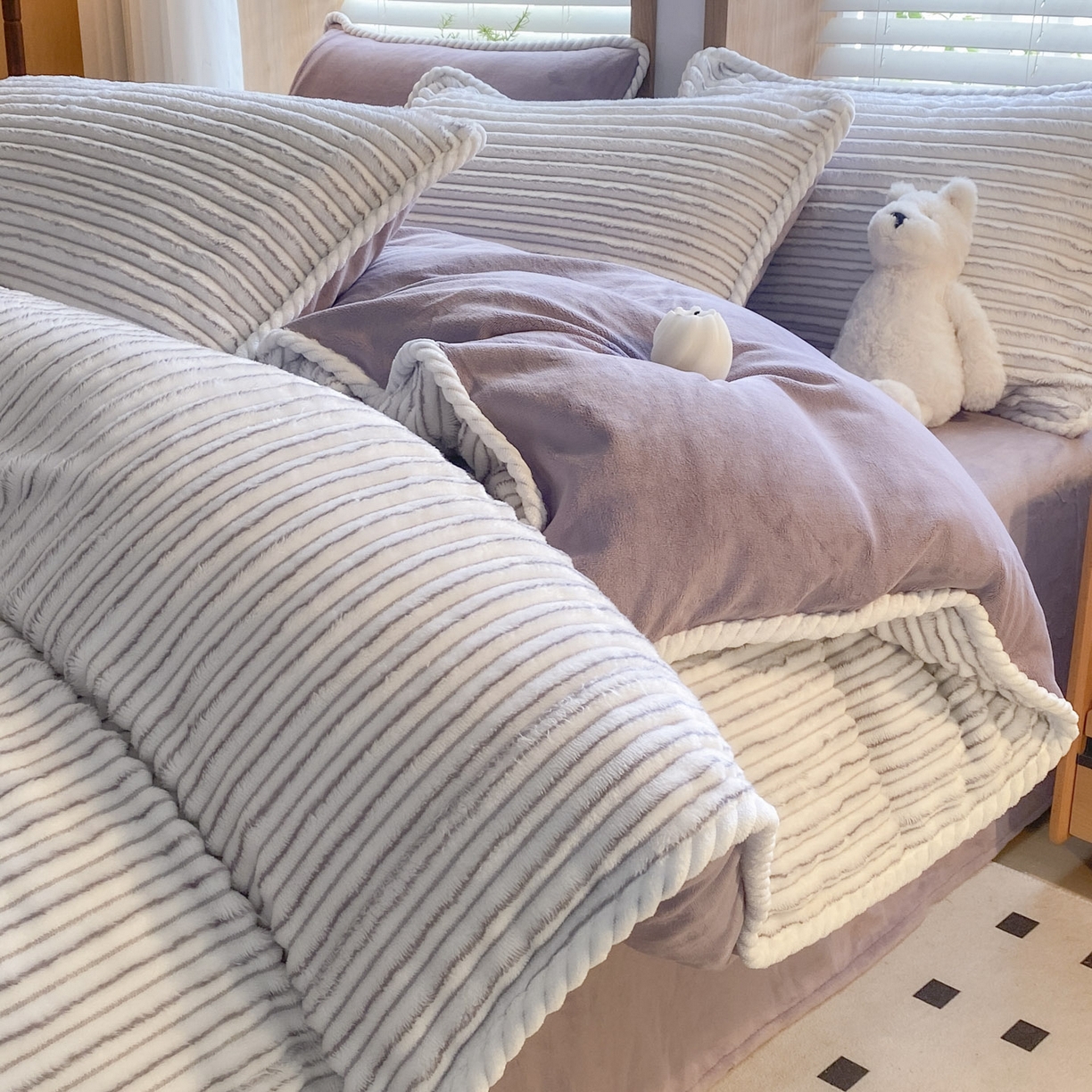 蓝极人 2025新款抽条阳离子提花牛奶绒四件套 阳离子抽条-浅紫