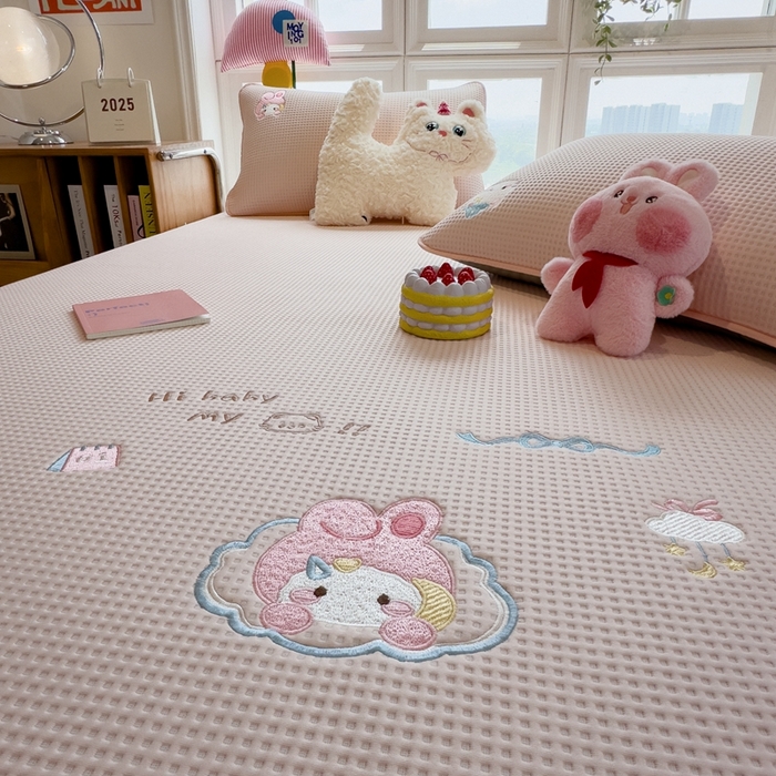 91家纺网 家纺一手货源 找家纺 莱家富 2025新款A类华夫格夹棉床笠单品床笠单件床笠套件 萌兔蒂-樱雾粉