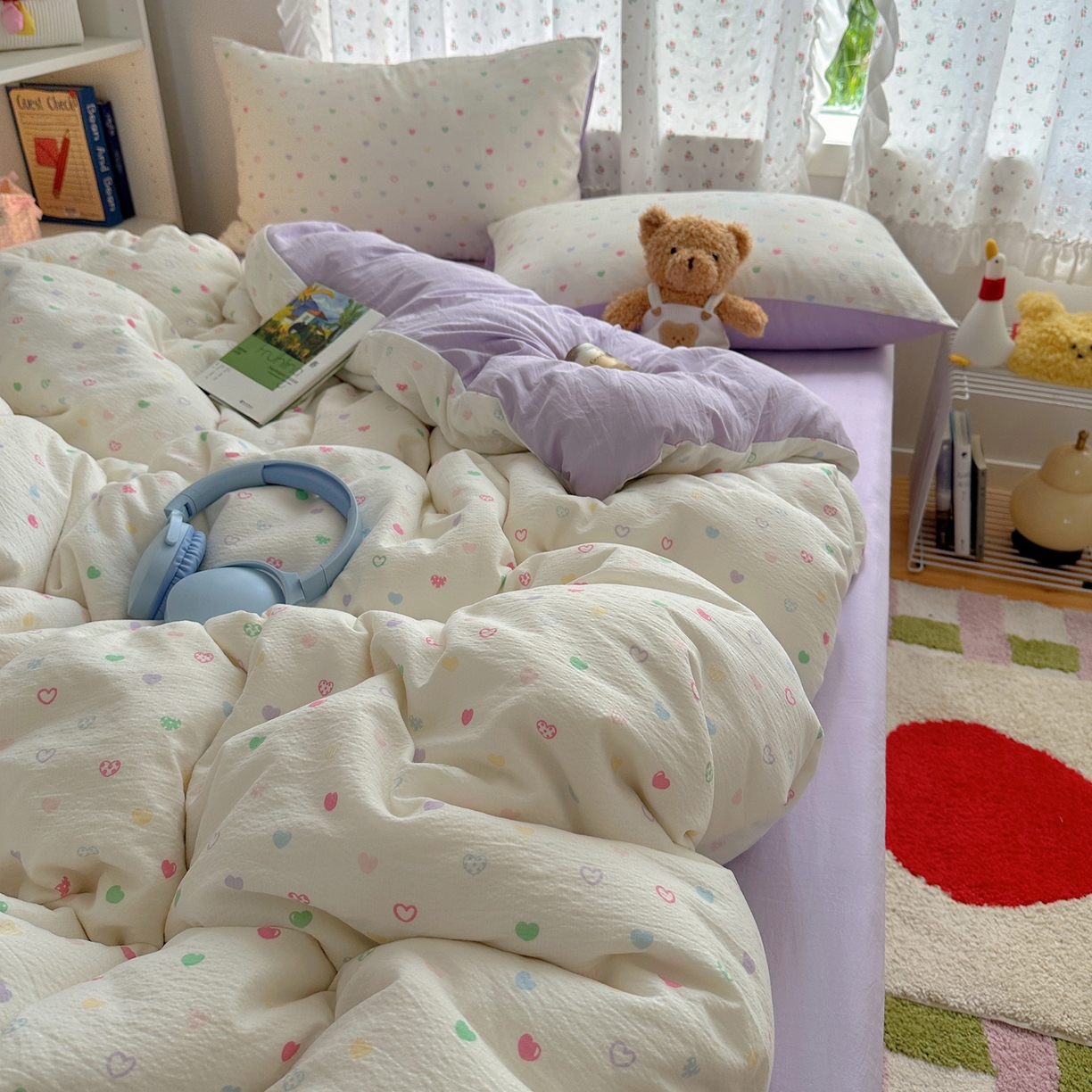 91家纺网 家纺一手货源 找家纺 顾里家纺 2025新款韩系奶萌云朵棉四件套 彩爱心