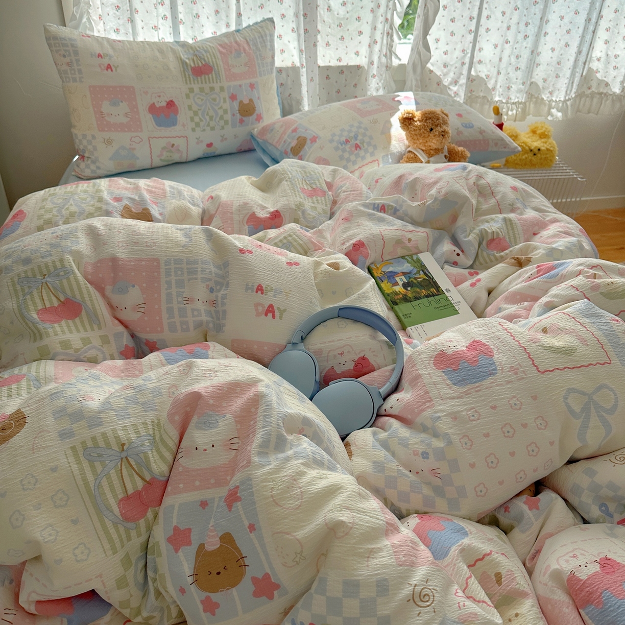 91家纺网 家纺一手货源 找家纺 顾里家纺 2025新款韩系奶萌云朵棉四件套 拼图好友