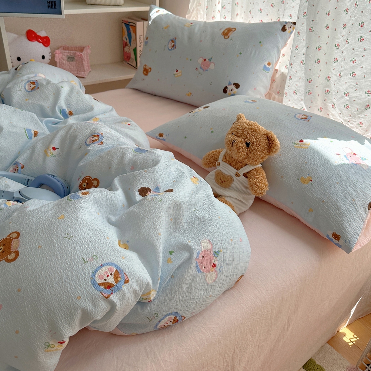 91家纺网 家纺一手货源 找家纺 顾里家纺 2025新款韩系奶萌云朵棉四件套 动物星球（蓝）