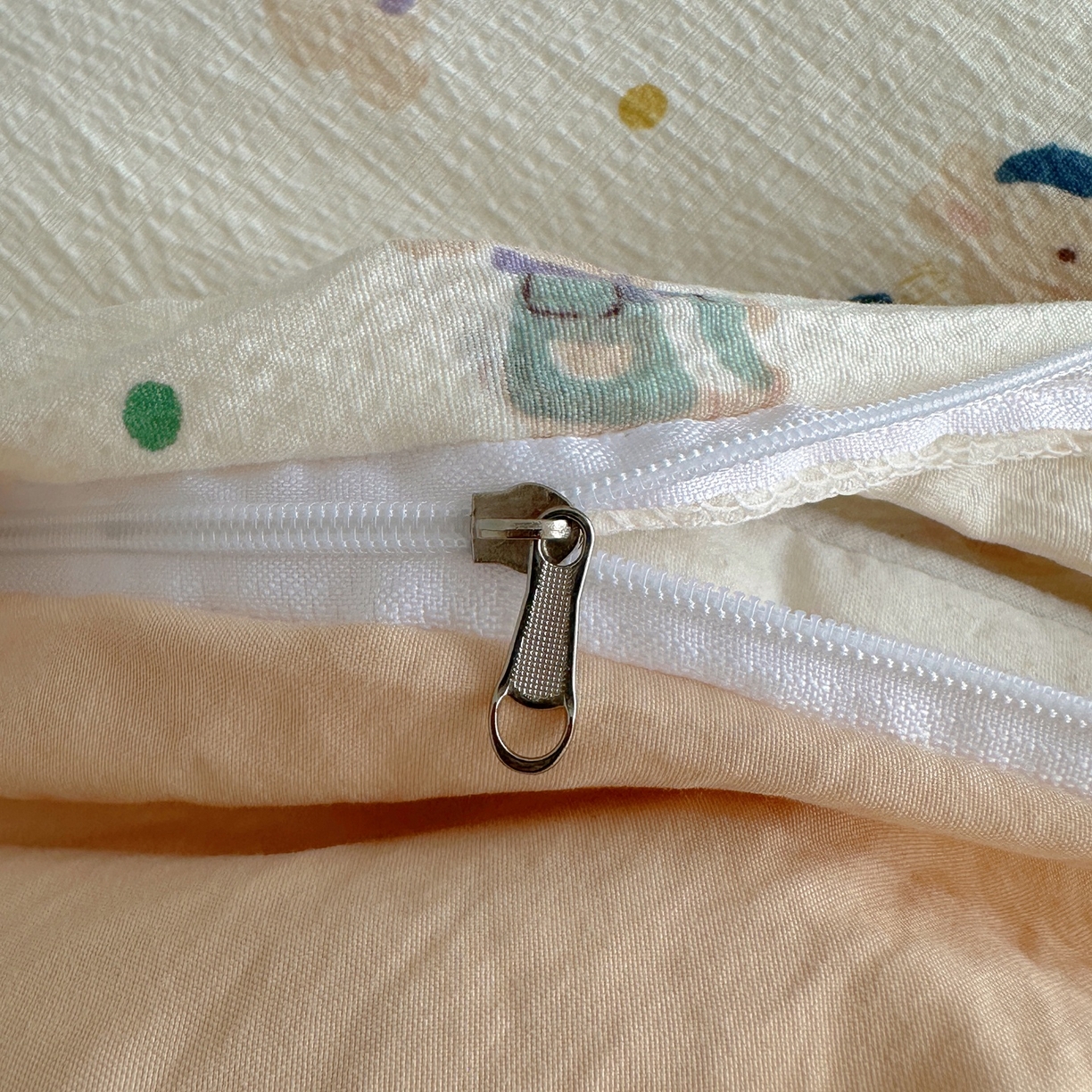 91家纺网 家纺一手货源 找家纺 顾里家纺 2025新款韩系奶萌云朵棉四件套 小甜兔兔