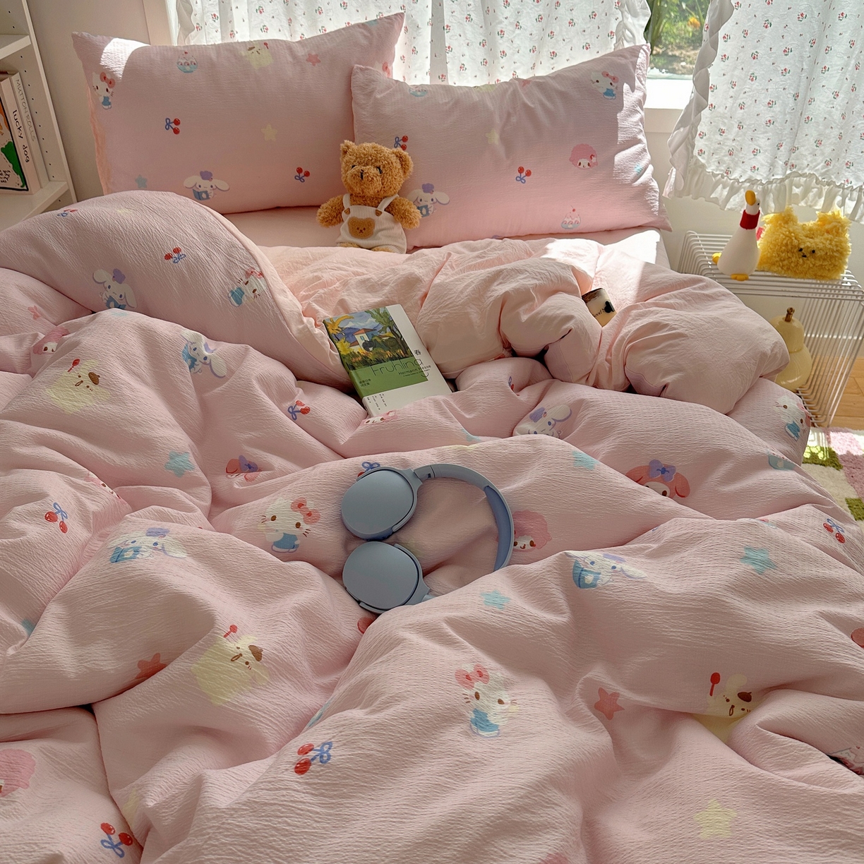 91家纺网 家纺一手货源 找家纺 顾里家纺 2025新款韩系奶萌云朵棉四件套 甜心萌宝