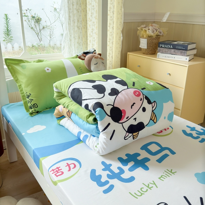 91家纺网 家纺一手货源 找家纺 乐居坊 2025新款开学季亲肤棉透气印花芦荟棉四件套（宿舍床） 纯牛马