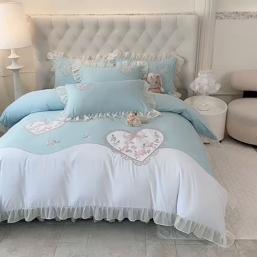 91家纺网 家纺一手货源 找家纺 慕语家纺 2025新款少女系贴布绣蕾丝花边水洗磨毛棉四件套--芳菲系列（专版花型） 芳菲-水绿