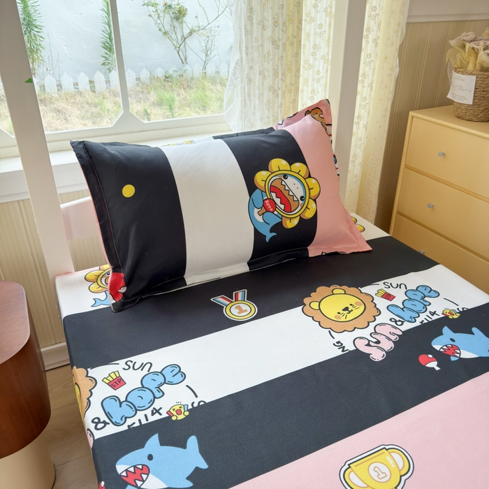 91家纺网 家纺一手货源 找家纺 乐居坊 2025新款开学季亲肤棉透气印花芦荟棉四件套（宿舍床） 火力全开