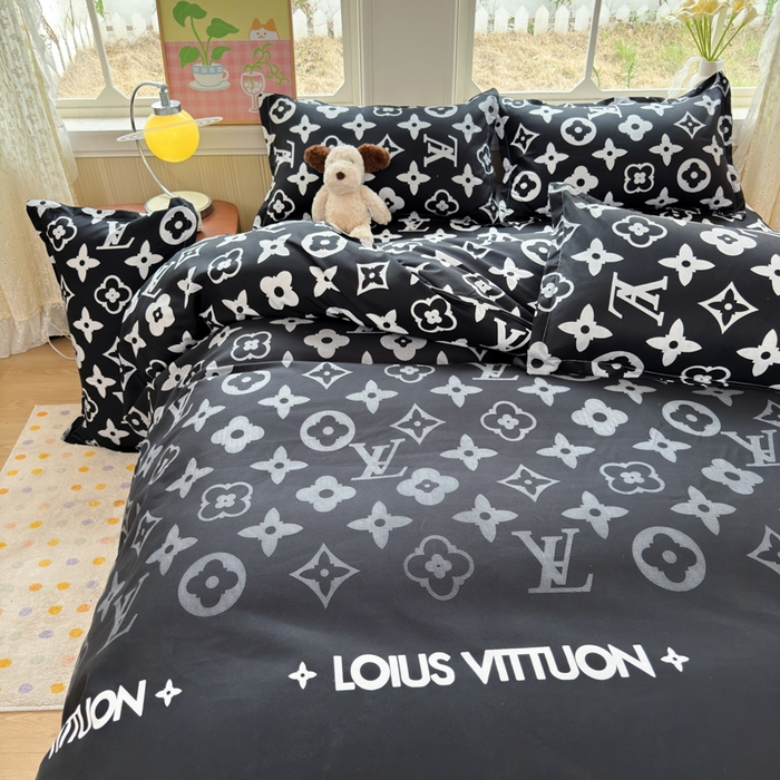 91家纺网 家纺一手货源 找家纺 乐居坊 2025新款开学季亲肤棉透气印花芦荟棉四件套（大床） 超级明星