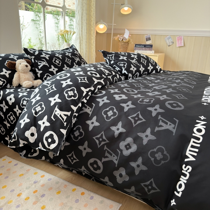 91家纺网 家纺一手货源 找家纺 乐居坊 2025新款开学季亲肤棉透气印花芦荟棉四件套（大床） 超级明星