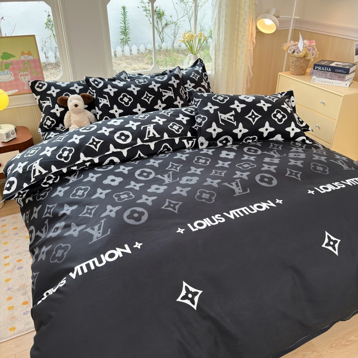 91家纺网 家纺一手货源 找家纺 乐居坊 2025新款开学季亲肤棉透气印花芦荟棉四件套（大床） 超级明星