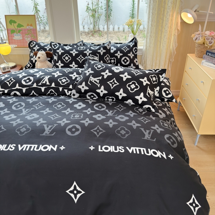 91家纺网 家纺一手货源 找家纺 乐居坊 2025新款开学季亲肤棉透气印花芦荟棉四件套（大床） 超级明星