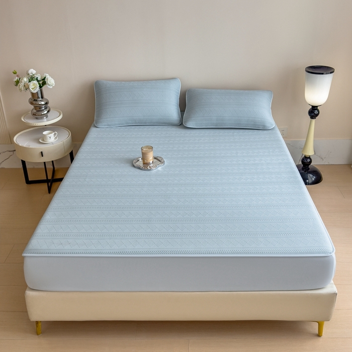 91家纺网 家纺一手货源 找家纺 莱家富 2025新款A类柔感彩绒棉夹棉床笠三件套床笠单件单床笠-素菱笺系列 素菱笺-青釉蓝