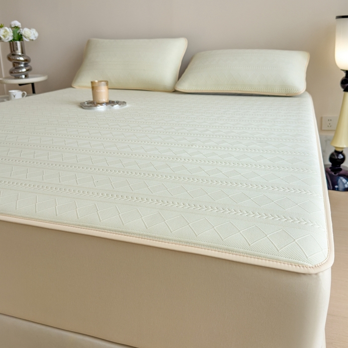 91家纺网 家纺一手货源 找家纺 莱家富 2025新款A类柔感彩绒棉夹棉床笠三件套床笠单件单床笠-素菱笺系列 素菱笺-麦浪黄