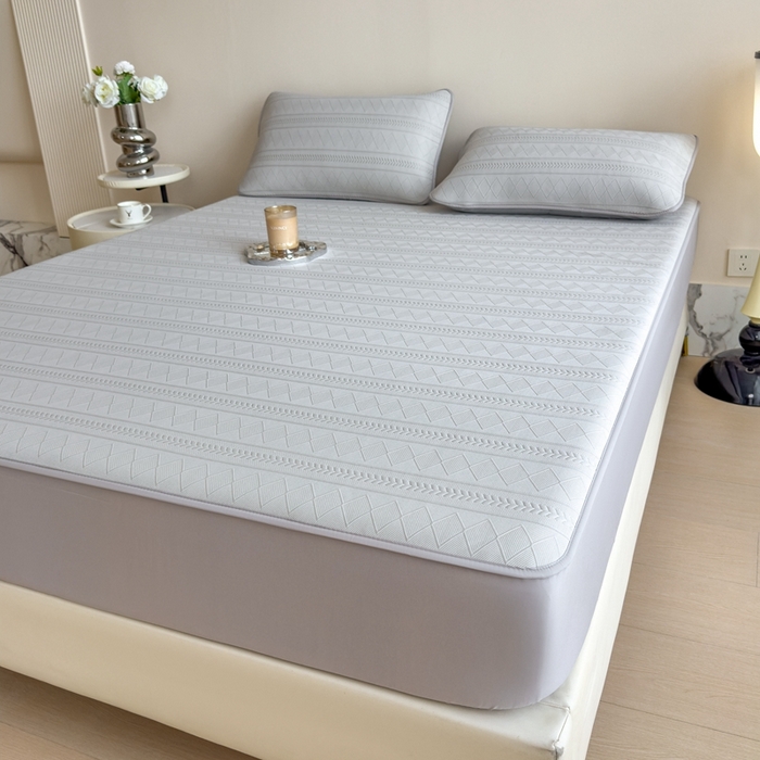 91家纺网 家纺一手货源 找家纺 莱家富 2025新款A类柔感彩绒棉夹棉床笠三件套床笠单件单床笠-素菱笺系列 素菱笺-高级灰