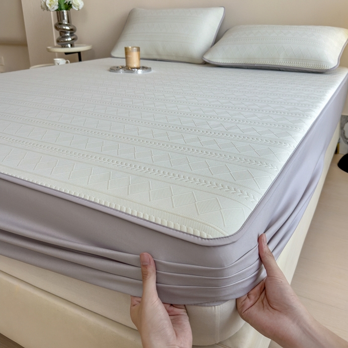 91家纺网 家纺一手货源 找家纺 莱家富 2025新款A类柔感彩绒棉夹棉床笠三件套床笠单件单床笠-素菱笺系列 素菱笺-纱雾青