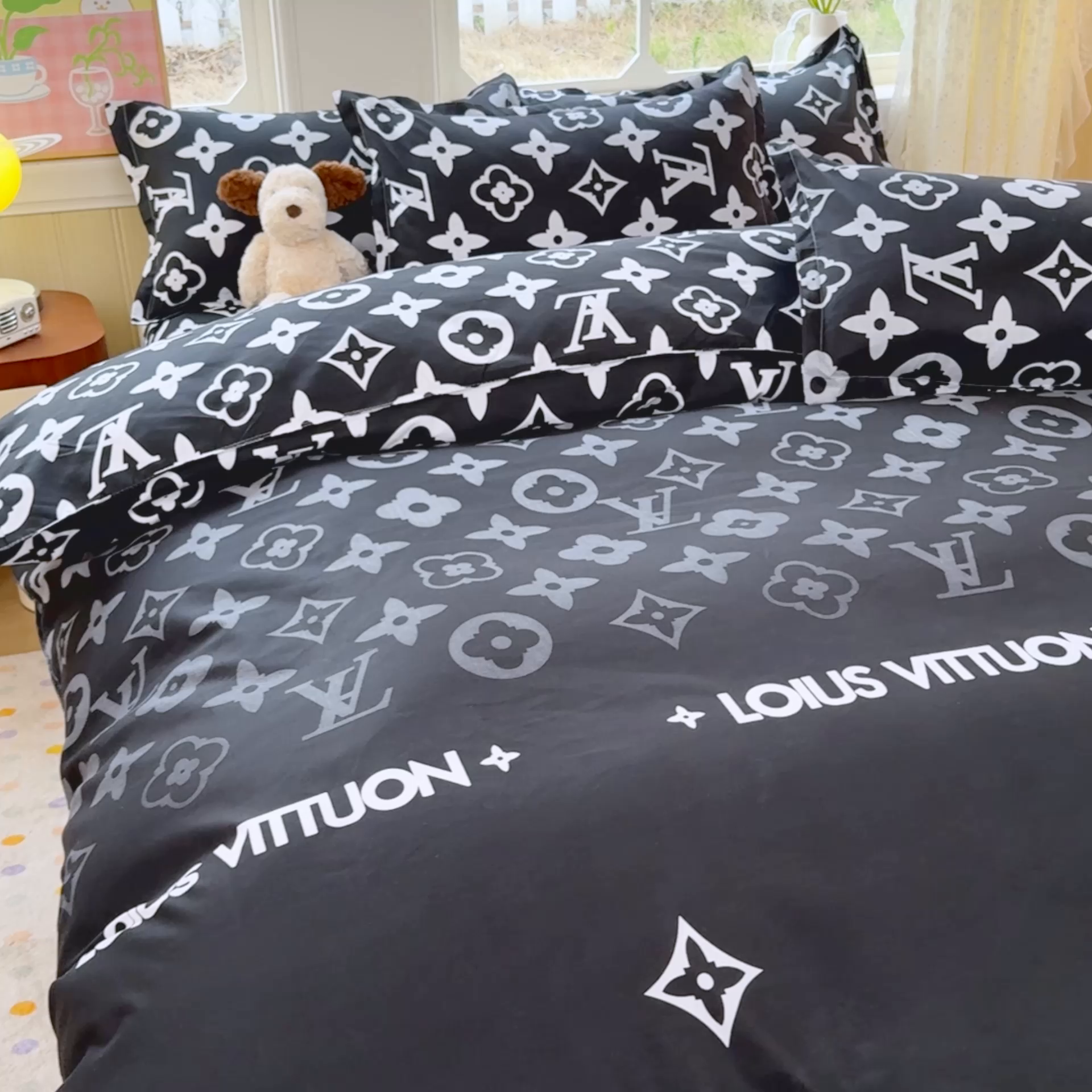 91家纺网 家纺一手货源 找家纺 乐居坊 2025新款开学季亲肤棉透气印花芦荟棉四件套（大床） 超级明星