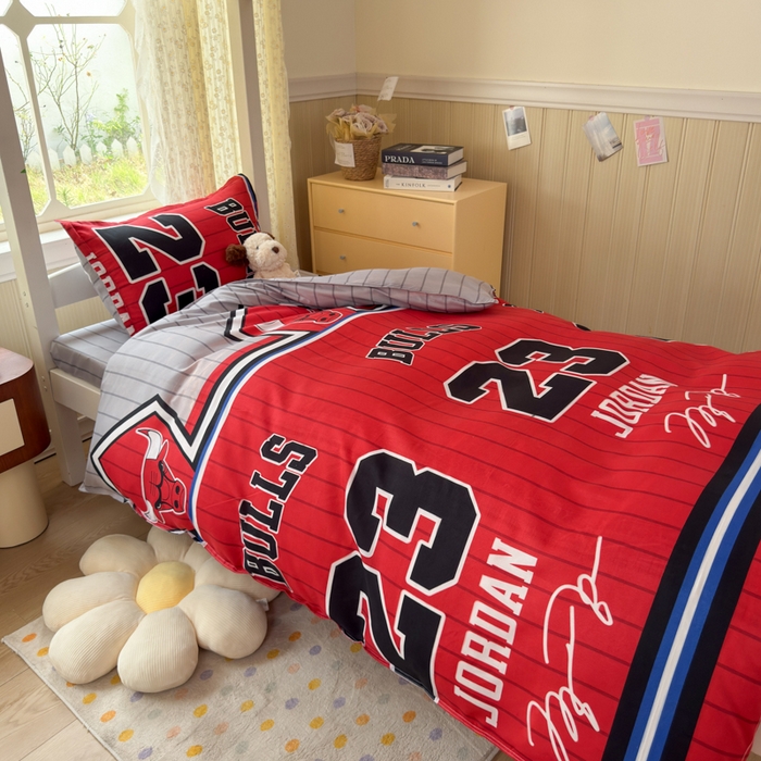 91家纺网 家纺一手货源 找家纺 乐居坊 2025新款开学季亲肤棉透气印花芦荟棉四件套（宿舍床） 篮球之神-主