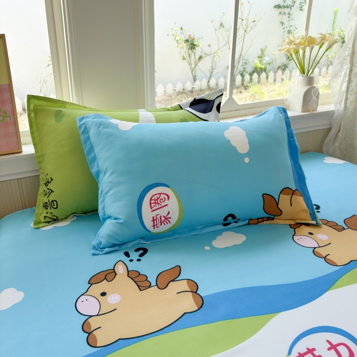 91家纺网 家纺一手货源 找家纺 乐居坊 2025新款开学季亲肤棉透气印花芦荟棉四件套（大床） 纯牛马