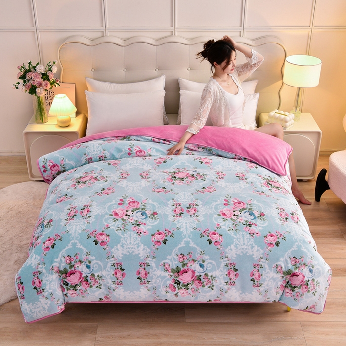 91家纺网 家纺一手货源 找家纺 （总）绒宴2025新230克特厚款印花牛奶绒被套法莱绒金貂被套单件