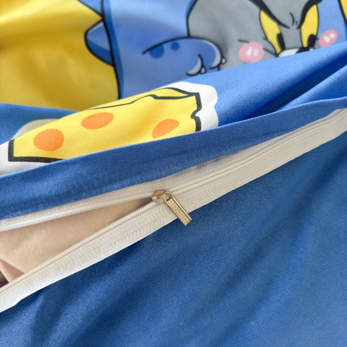 91家纺网 家纺一手货源 找家纺 乐居坊 2025新款开学季亲肤棉透气印花芦荟棉四件套（宿舍床） 你打我噻