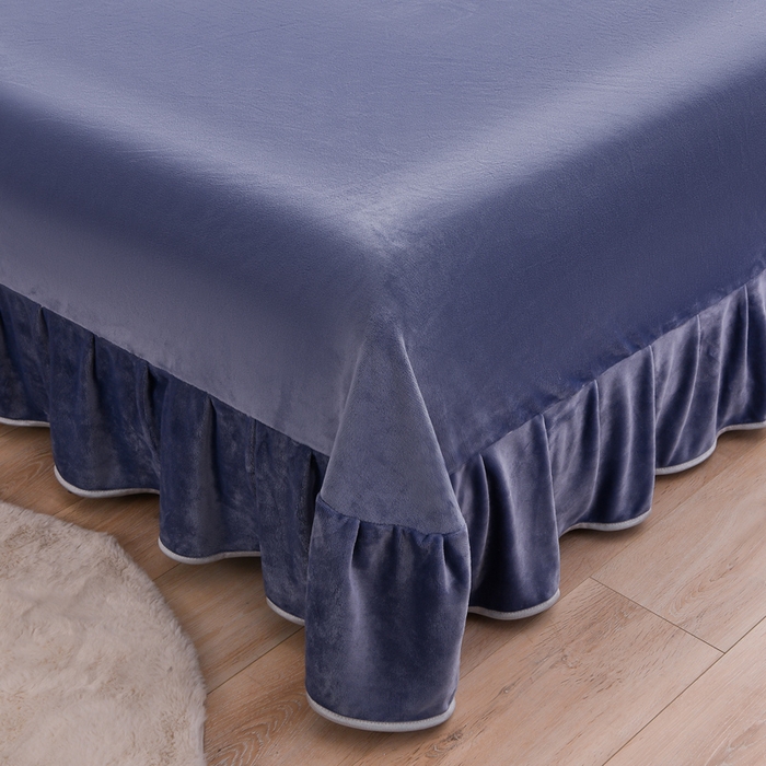 91家纺网 家纺一手货源 找家纺 绒宴 2025新款8.5斤牛奶绒金貂法莱绒床裙款保暖四件套 爱心派对