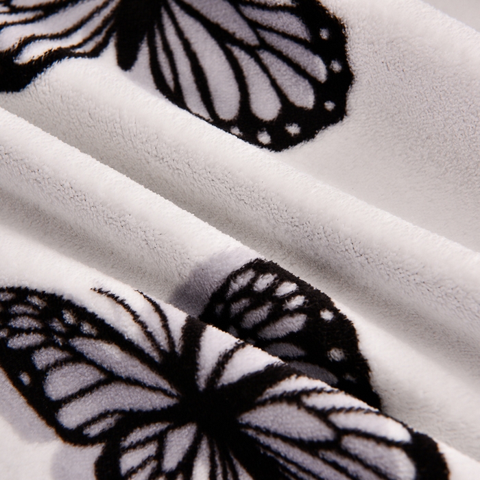 91家纺网 家纺一手货源 找家纺 绒宴 2025新款8.5斤牛奶绒金貂法莱绒床裙款保暖四件套 初遇