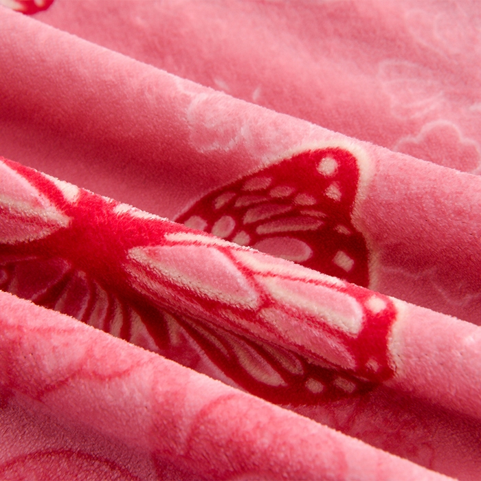 91家纺网 家纺一手货源 找家纺 绒宴 2025新款8.5斤牛奶绒金貂法莱绒床裙款保暖四件套 蝶梦