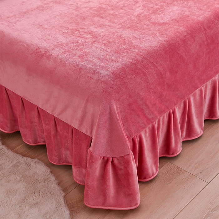 91家纺网 家纺一手货源 找家纺 绒宴 2025新款8.5斤牛奶绒金貂法莱绒床裙款保暖四件套 蝶梦