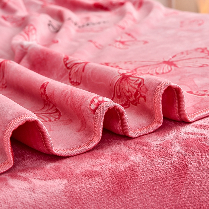 91家纺网 家纺一手货源 找家纺 绒宴 2025新款8.5斤牛奶绒金貂法莱绒床裙款保暖四件套 蝶梦