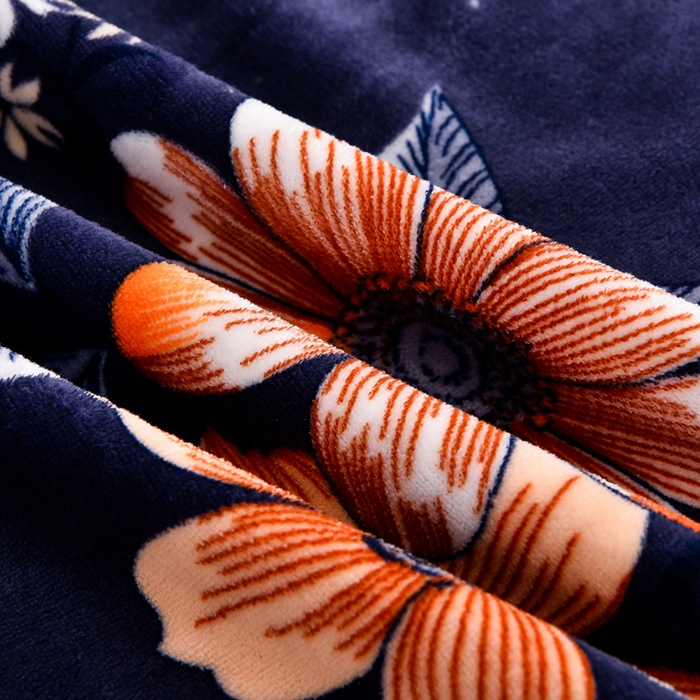 91家纺网 家纺一手货源 找家纺 绒宴 2025新款8.5斤牛奶绒金貂法莱绒床裙款保暖四件套 花海