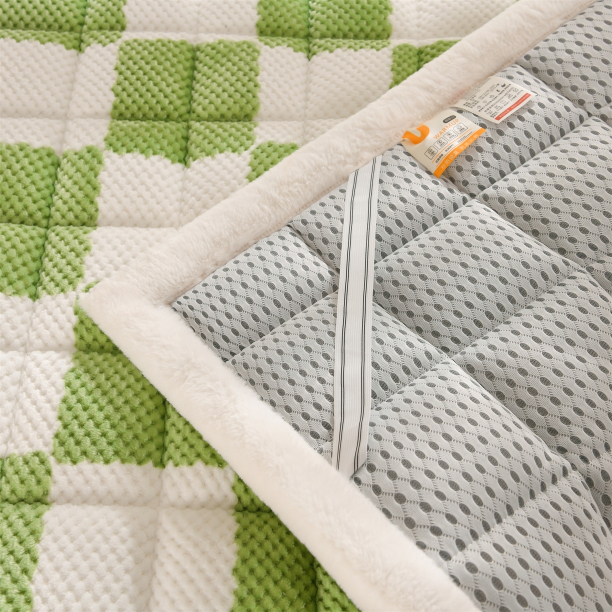 91家纺网 家纺一手货源 找家纺 云木里 2025新款豆豆绒床垫床褥床护垫 抹茶绿