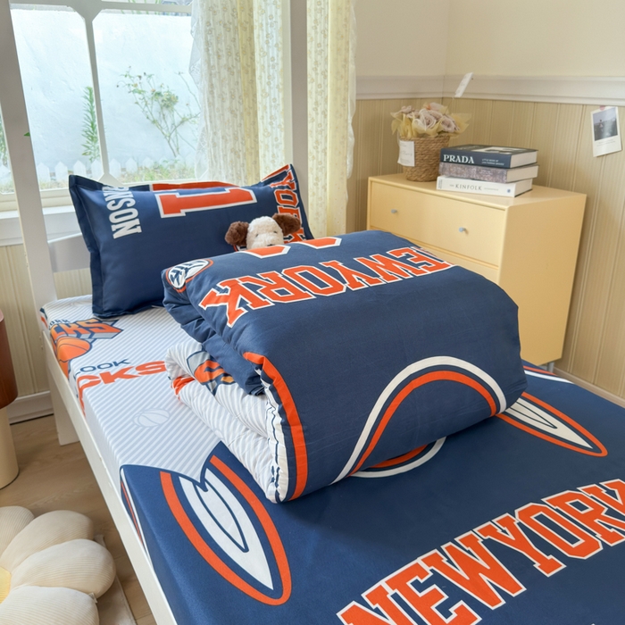 91家纺网 家纺一手货源 找家纺 乐居坊 2025新款开学季亲肤棉透气印花芦荟棉四件套（宿舍床） 纽约之王