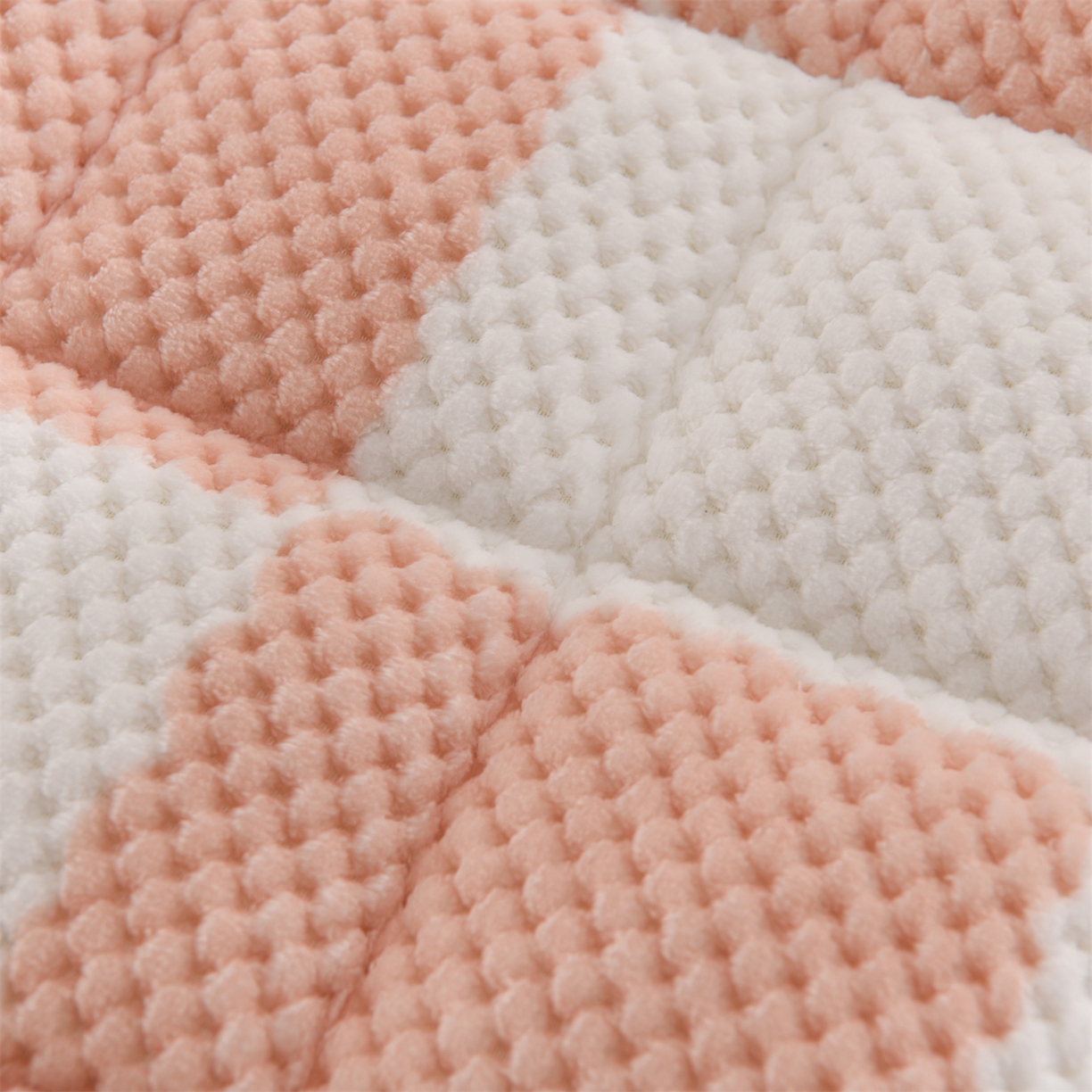 91家纺网 家纺一手货源 找家纺 云木里 2025新款豆豆绒床垫床褥床护垫 樱花粉