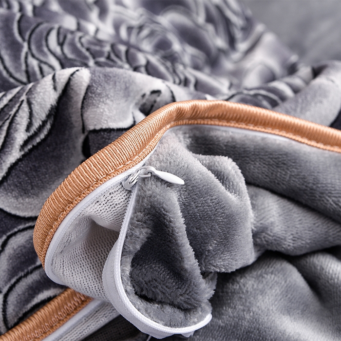 91家纺网 家纺一手货源 找家纺 绒宴 2025新款8.5斤牛奶绒金貂法莱绒床裙款保暖四件套 流金岁月