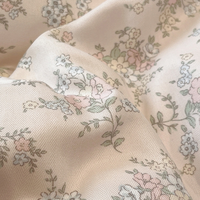 91家纺网 家纺一手货源 找家纺  金梦拉2025新款A类提花人字纹小布袋款四件套柔光浅语