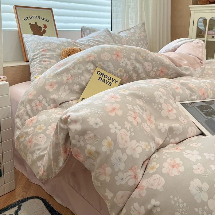 91家纺网 家纺一手货源 找家纺  金梦拉2025新款A类提花人字纹小布袋款四件套水木年华