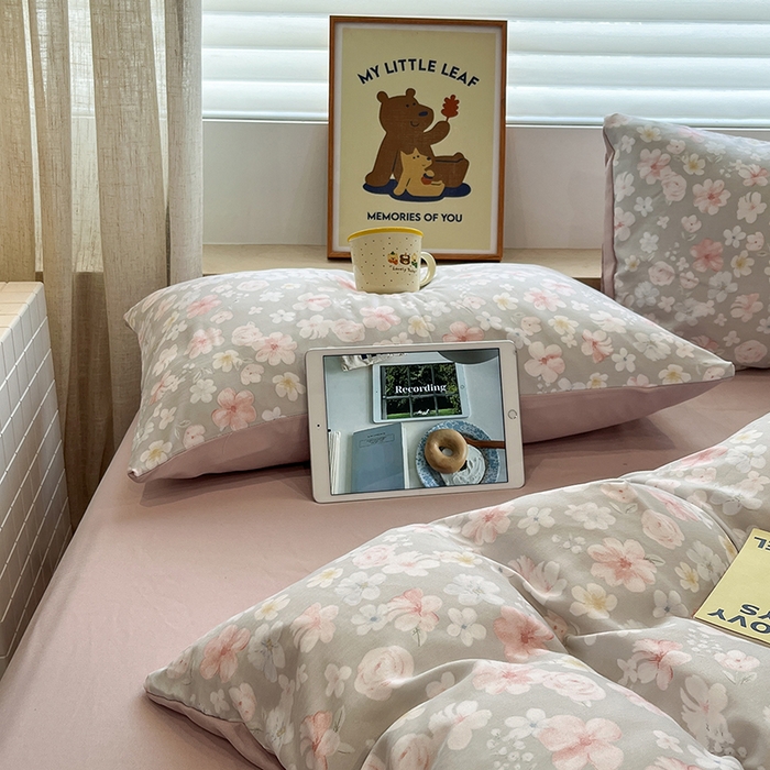 91家纺网 家纺一手货源 找家纺  金梦拉2025新款A类提花人字纹小布袋款四件套水木年华