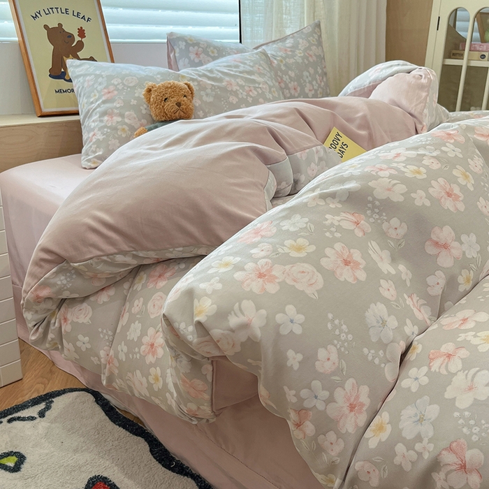 91家纺网 家纺一手货源 找家纺  金梦拉2025新款A类提花人字纹小布袋款四件套水木年华