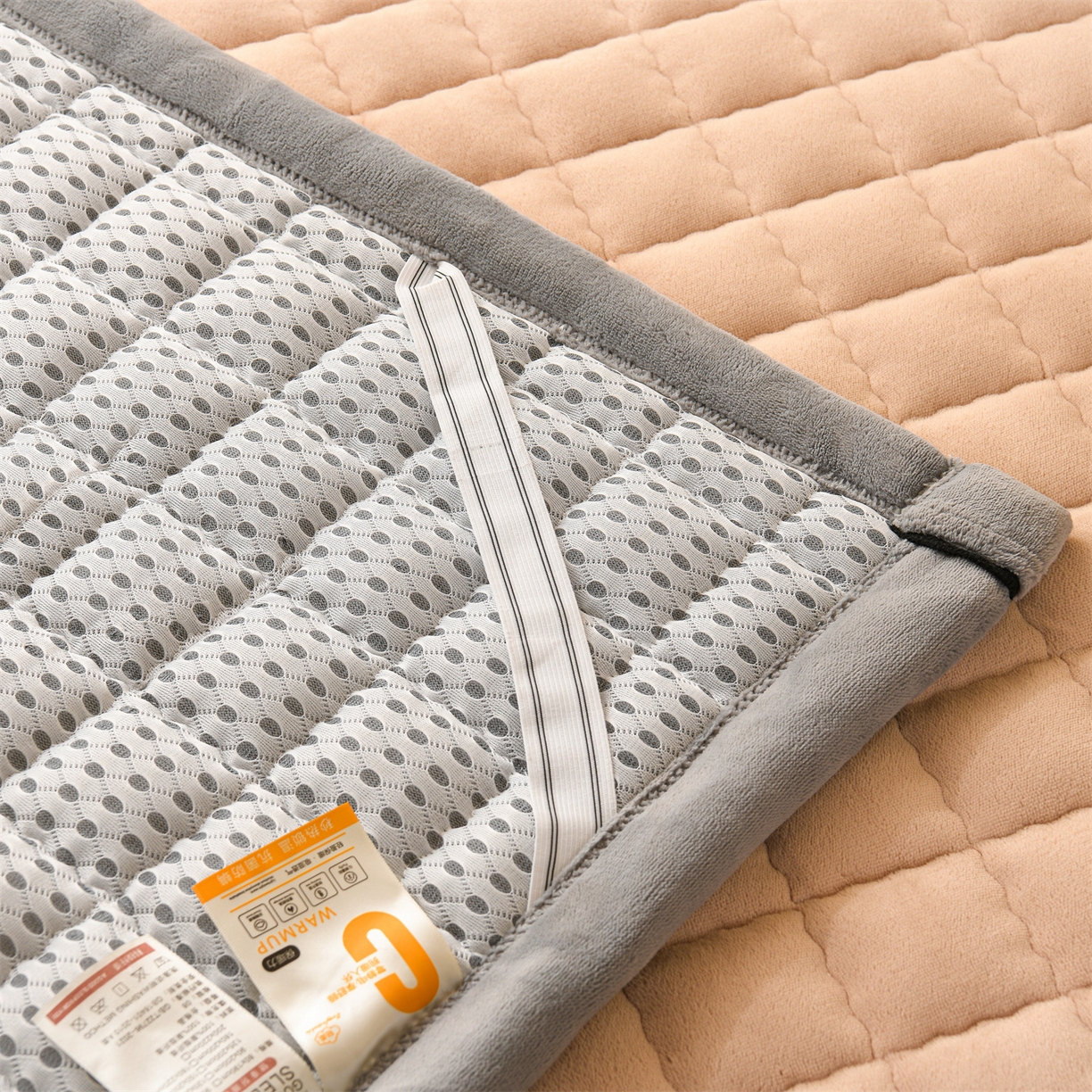 91家纺网 家纺一手货源 找家纺 云木里 2025新款240克臻棉绒和煦春风宿舍床垫上下铺床垫学生床- 和煦春风-米驼