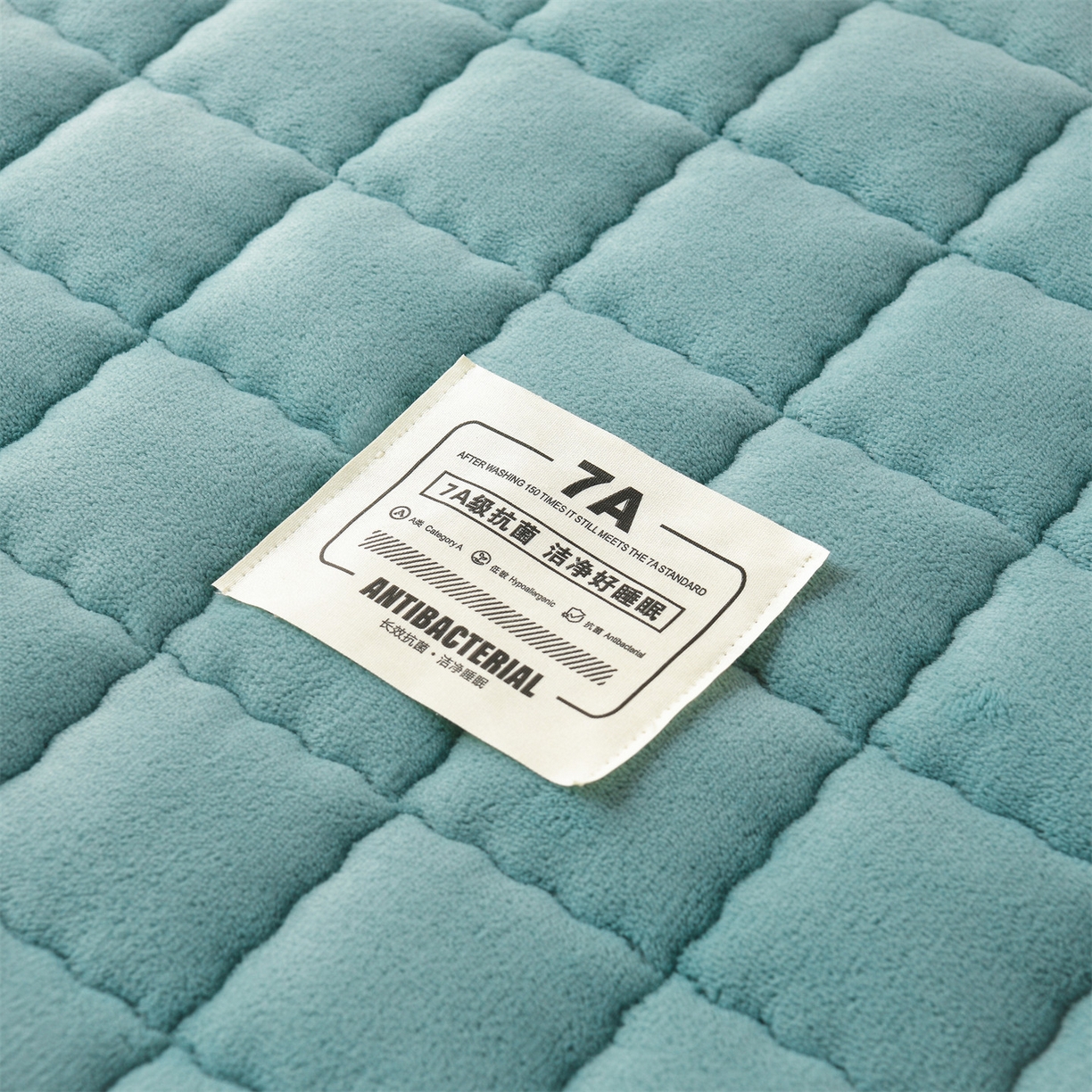 91家纺网 家纺一手货源 找家纺 云木里 2025新款240克臻棉绒和煦春风宿舍床垫上下铺床垫学生床- 和煦春风-松针墨