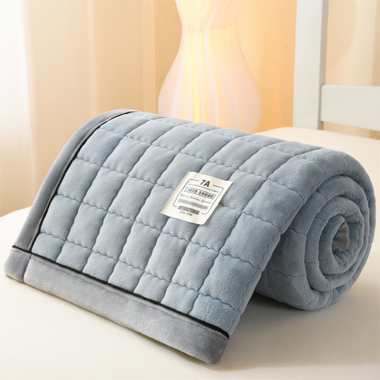 91家纺网 家纺一手货源 找家纺 云木里 2025新款240克臻棉绒和煦春风宿舍床垫上下铺床垫学生床- 和煦春风-天缥