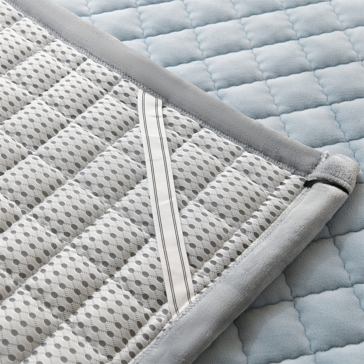 91家纺网 家纺一手货源 找家纺 云木里 2025新款240克臻棉绒和煦春风宿舍床垫上下铺床垫学生床- 和煦春风-天缥