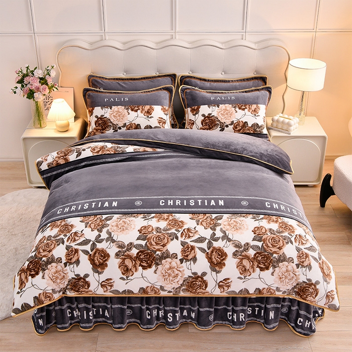 91家纺网 家纺一手货源 找家纺 绒宴 2025新款8.5斤牛奶绒金貂法莱绒床裙款保暖四件套 暮色恋人