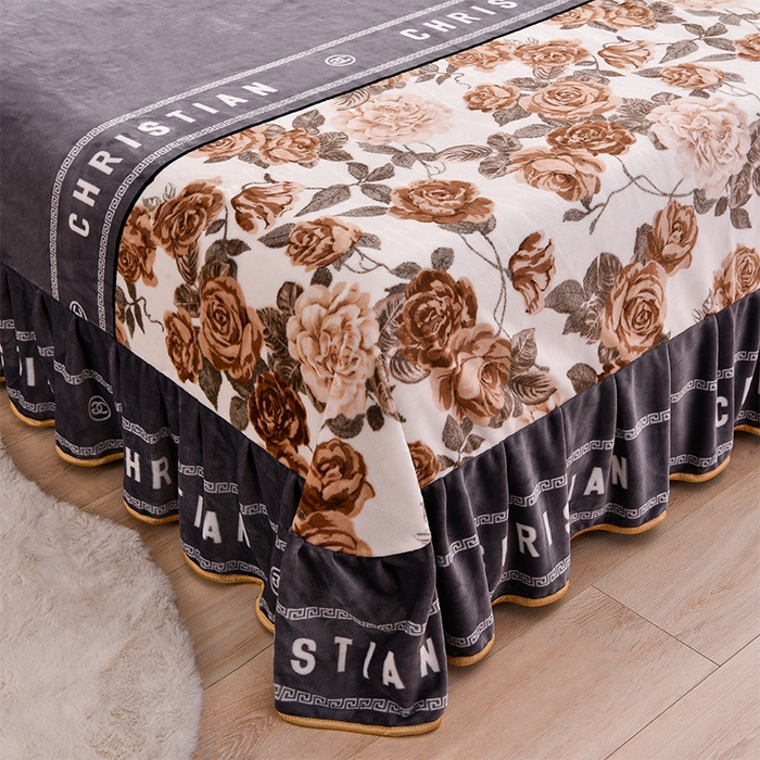 91家纺网 家纺一手货源 找家纺 绒宴 2025新款8.5斤牛奶绒金貂法莱绒床裙款保暖四件套 暮色恋人