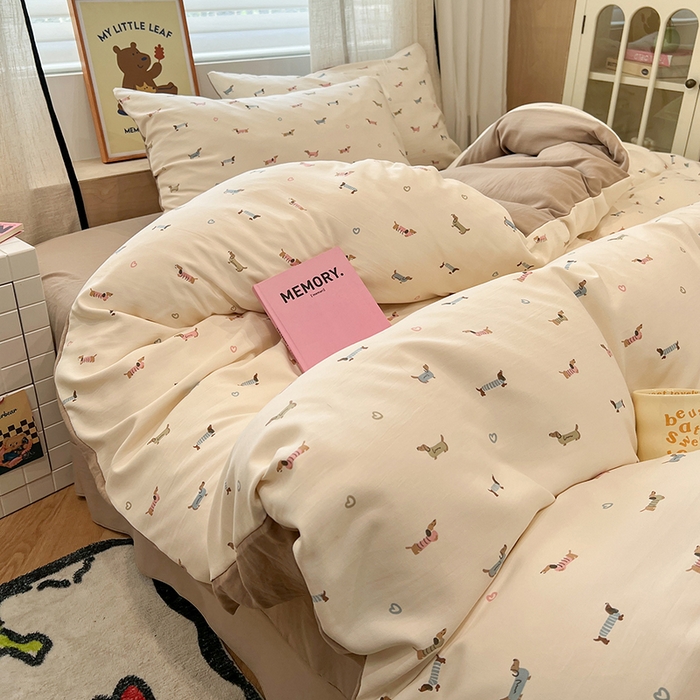 91家纺网 家纺一手货源 找家纺  金梦拉2025新款A类提花人字纹小布袋款四件套椰椰奶狗