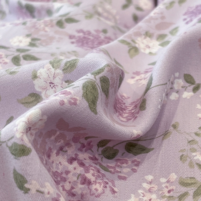 91家纺网 家纺一手货源 找家纺  金梦拉2025新款A类提花人字纹小布袋款四件套紫藤香