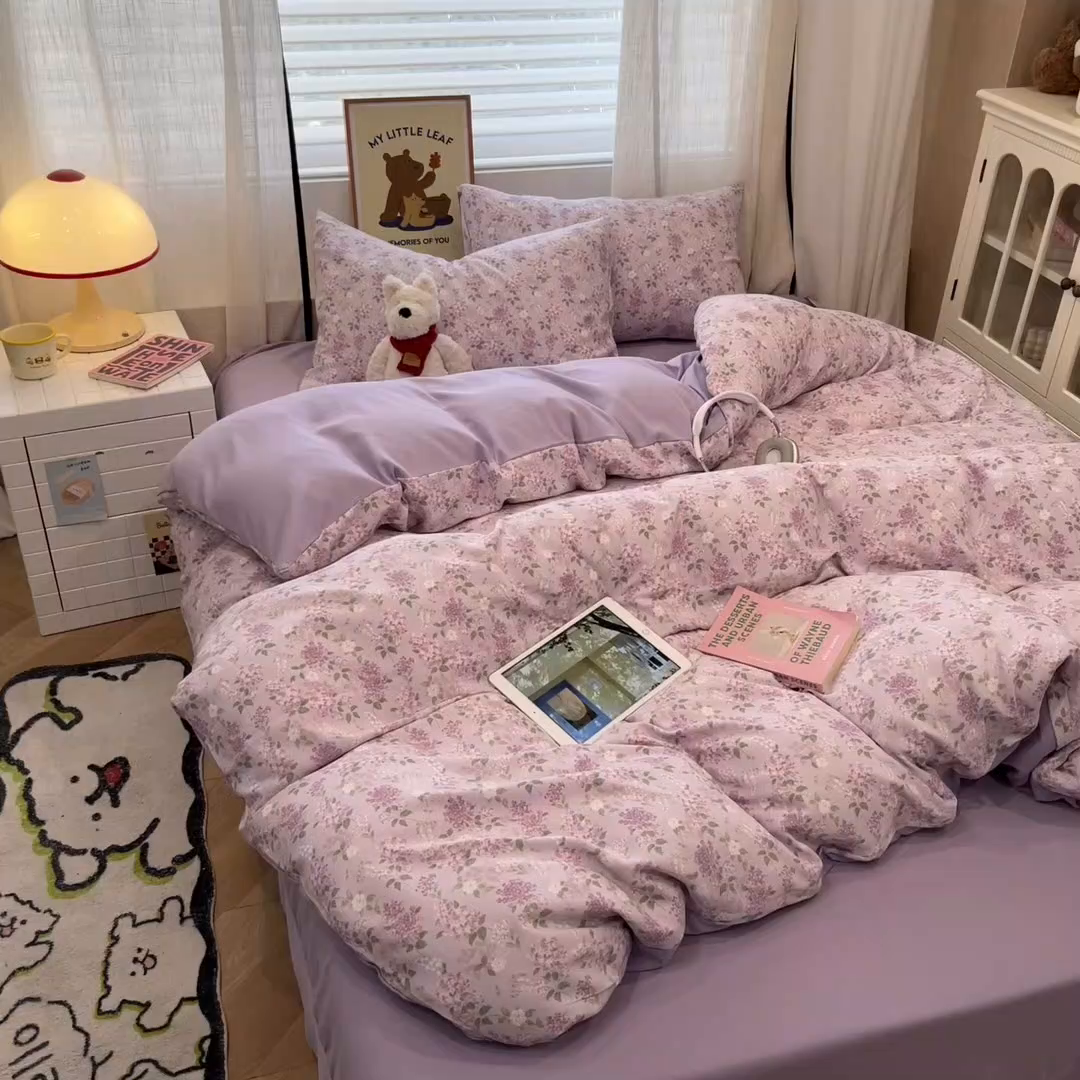 91家纺网 家纺一手货源 找家纺  金梦拉2025新款A类提花人字纹小布袋款四件套紫藤香