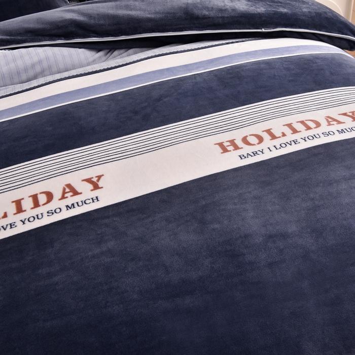 91家纺网 家纺一手货源 找家纺 绒宴 2025新款8.5斤牛奶绒金貂法莱绒床裙款保暖四件套 绅士条纹